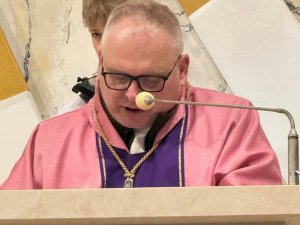 „Tylko miłość zbawi świat” – rekolekcje wielkopostne w naszej parafii (9)