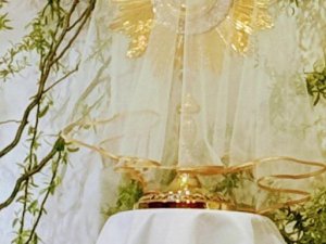 „Złożyli Go w grobie, ale On nie pozostał w śmierci” (4)