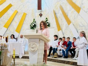„Eucharystia nie jest nagrodą dla doskonałych, lecz jest wspaniałym środkiem uzd (9)