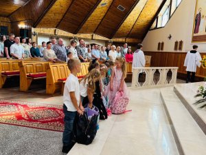 Poświęcenie tornistrów i przyborów szkolnych  (10)