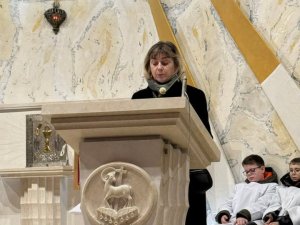 Wspólnota, która nie zapomina – wigilijne spotkanie dla starszych, chorych i sam (8)