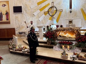 Święcenie pokarmów wpisuje się w ciszę Wielkiej Soboty – prosty, a zarazem głębo (2)