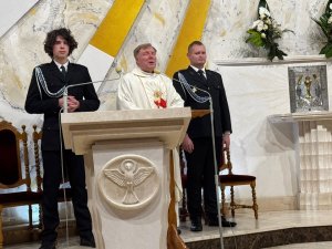 „Tylko życie poświęcone innym warte jest przeżycia” (3)