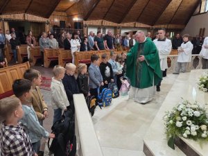 Błogosławieństwo pierwszoklasistów i przyborów szkolnych (7)